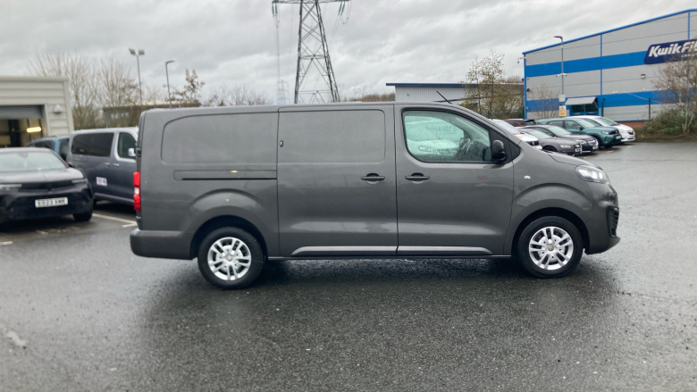 Vauxhall Vivaro L2 Diesel 3100 2.0d 145PS Sportive H1 Van